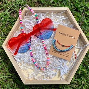 Summer Set- Sunglasses, necklace and bracelets